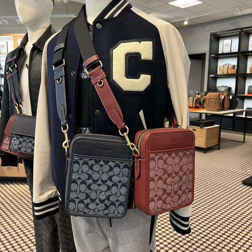 简约百搭款！Coach Sullivan 斜挎包 香布雷色好折￥1250直邮到手！ 商品图4