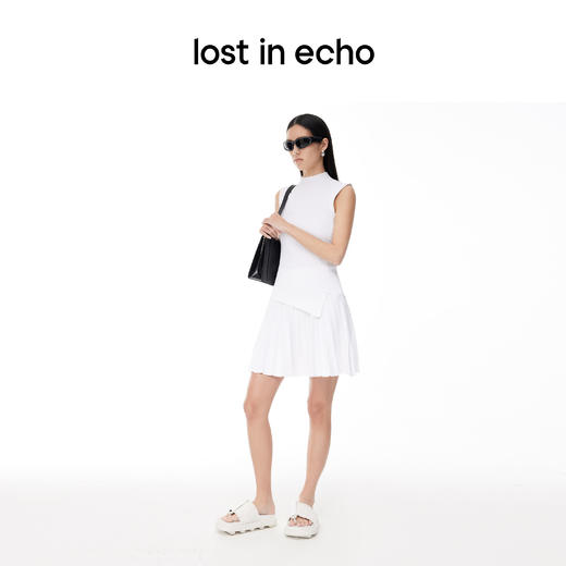 【下架】lost in echo 2023春夏新款鱼骨鞋面铆钉分趾拖鞋木底拖鞋 商品图2