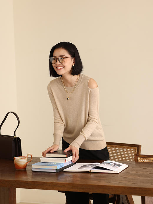 HeyDress法式针织衫女春季圆领露肩设计感宽松T恤小众打底衫上衣 商品图3