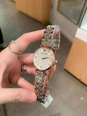 🇺🇸1050包邮！Amarni阿玛尼女表⌚ar1683～️💫