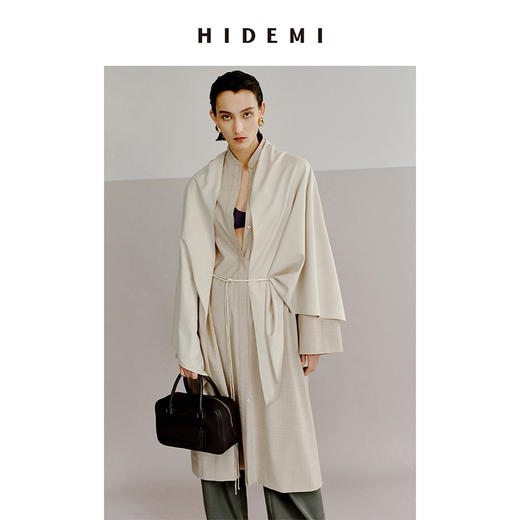 HIDEMI 极简设计感丝巾拼接式精纺羊毛长款风衣 商品图1