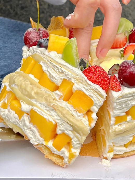 芒果榴莲千层四寸 商品图1