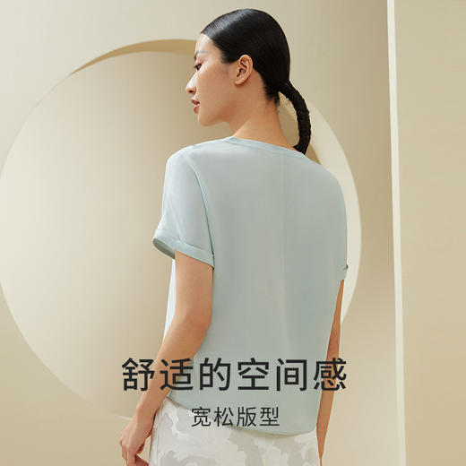 【不易皱的真丝】金三塔100%桑蚕丝玉兰花印花女士上衣时尚舒适外穿T   YSFDA701 商品图3