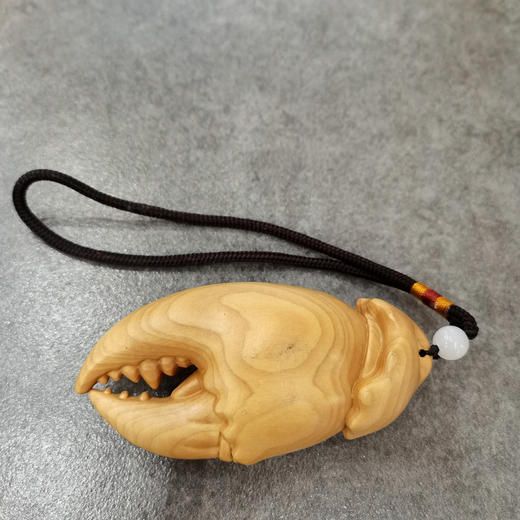 八方来财手里有钱°长蟹钳大叶黄杨挂件 商品图1