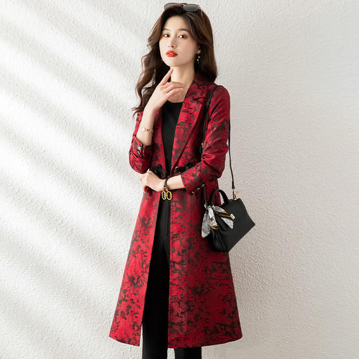 优雅百搭，印花中长款收腰盘扣风衣QYM-CQ2293 商品图1