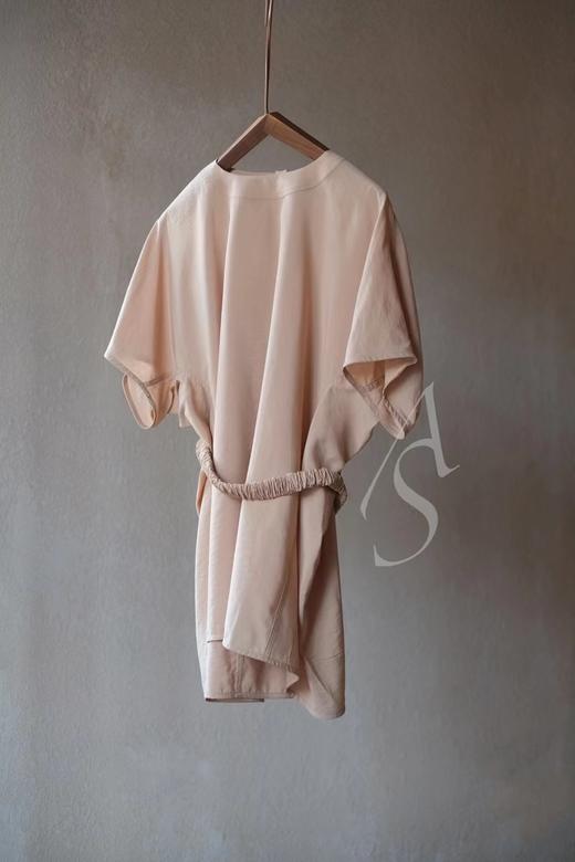 Studio Nicholson  浅灰粉KERALA腰带短袖T恤 商品图2