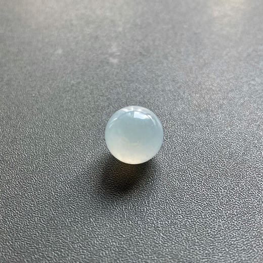 冰种翡翠大珠子 商品图3