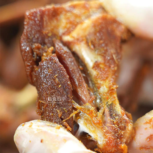 有间小姐姐·风干鸭锁骨 精选几十种天然香辛料 高汤卤制数小时 商品图1