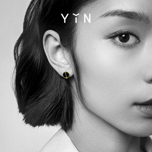 「因」系列 黄金比黑玛瑙耳钉 商品图3