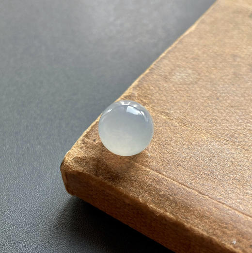 冰种翡翠大珠子 商品图2