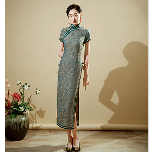 SKY 788037复古民族风长款花罗旗袍 商品图0