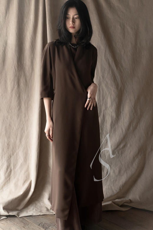 Mark Kenly Domino Tan 茶棕色DORINDA围裹式系带连衣裙 商品图0