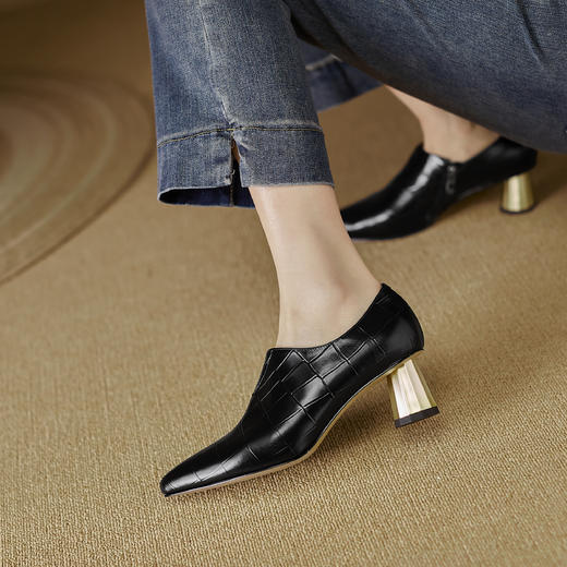 经典百搭，全真皮高品质气质款单鞋ND-15056S 商品图3