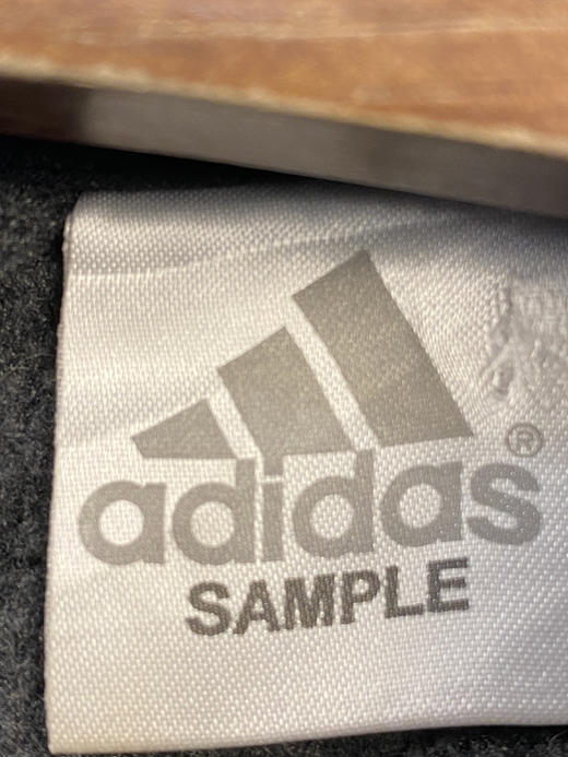 收藏级 孤品 adidas 阿迪达斯 SAMPLE 样板 运动外套 _SJK(XL) 商品图2