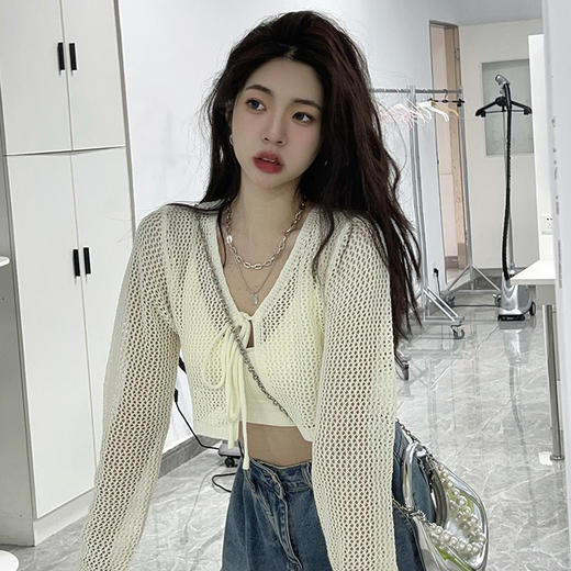 【比没穿还舒服！可以穿出街的美背内衣】条纹深V美背内衣女，透气内搭抹胸吊带夏季螺纹无钢圈固定一体杯裹胸 商品图2