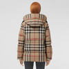 BURBERRY 巴宝莉 女士可拆卸连帽格纹羽绒服 格子 8059094 A7028 商品缩略图2