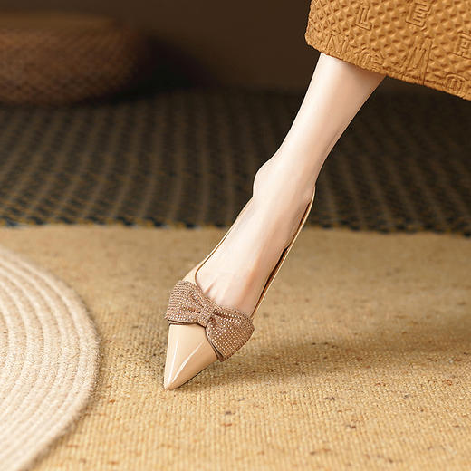 夏季新款，流行钻复古里外全皮尖头后空高跟凉鞋YD-F351 商品图1