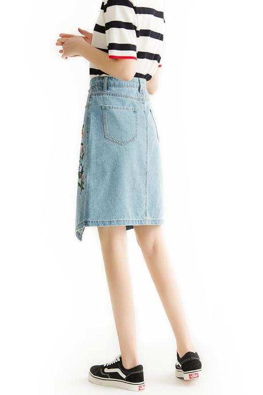 OCHIRLY欧时力 刺绣花卉开衩牛仔半裙 1441 商品图3