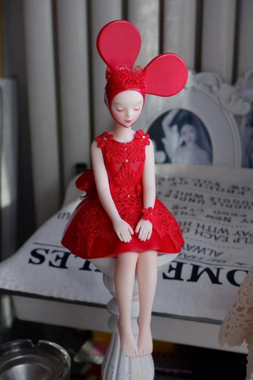 《美神降临》然女孩-坐姿-郭玲 商品图2