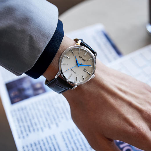 西铁城官方正品简约时尚黑盘皮带光动能男表BM7461-18A 商品图7