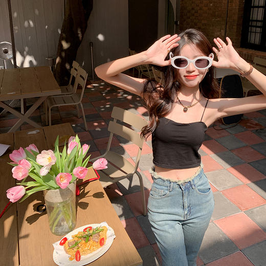 <曾小咸推荐> 夏季白色吊带背心女内搭甜辣一体式带胸垫外穿修身美背上衣 商品图3