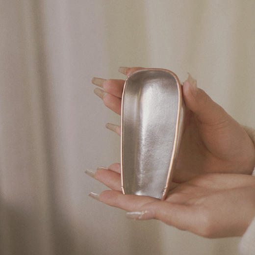 【百年制锡 乾茂号】锡包铜边铆钉茶则     尺寸：宽6  长11 商品图1