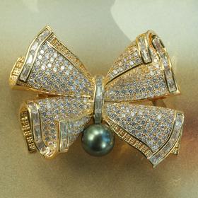 甄珠贝 重工满钻镶嵌 蝴蝶结胸针 立体感十足 大溪地黑珠 9-10mm