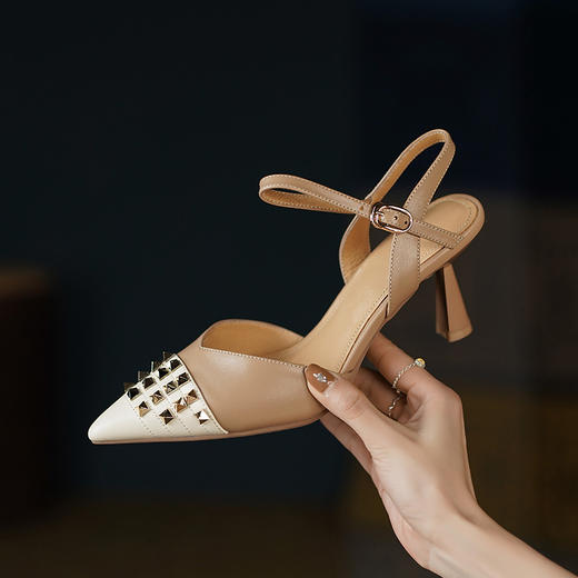 优雅简约，里外全皮高质感铆钉复古包头凉鞋SLK-H319 商品图0