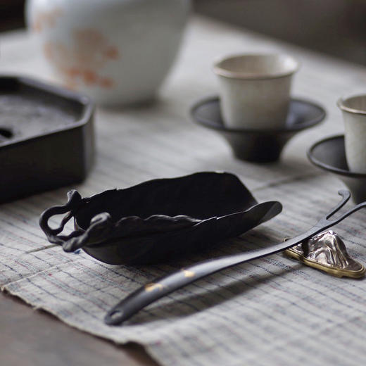 乾茂号造|树叶古锡茶则    规格：长10.6cm  宽4.5cm   高2cm 商品图13