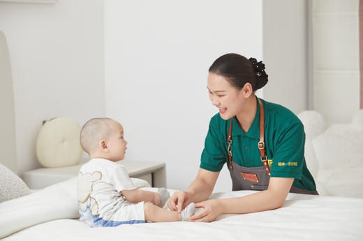 东莞区域月嫂/保姆/育婴/陪护服务_需要提前一天预约服务_YWJZ_需要提前一天预约服务_YWJZ 商品图0