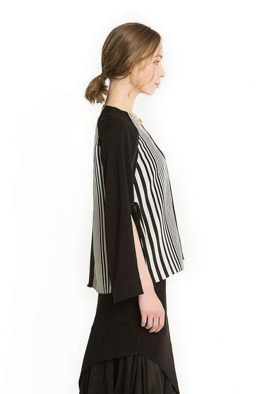 CENCH EDITION 拼色开衩袖V领上衣 1075 商品图1