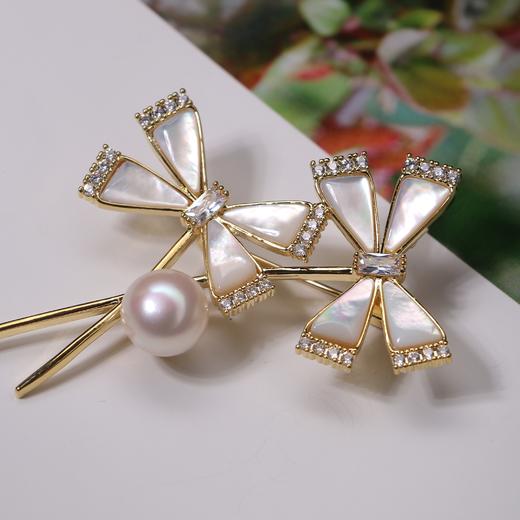 甄珠贝 胸针 淡水珍珠 约9mm 商品图1