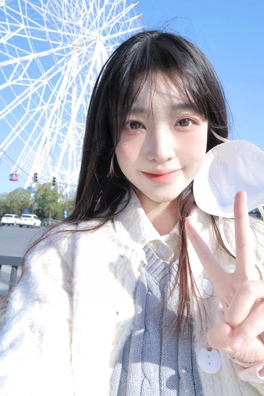 Bennycat 亚麻青柑 月抛 直径14.5 着色13.7 含水42% 基弧8.6 商品图6