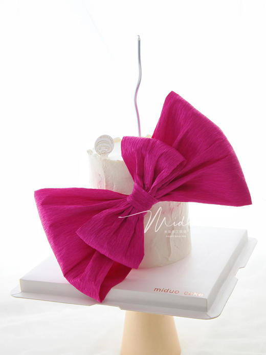 女士款 褶皱纸蝴蝶结 网红同款 名媛风 浪漫 高级 仪式感 纪念日 简约蛋糕 商品图2
