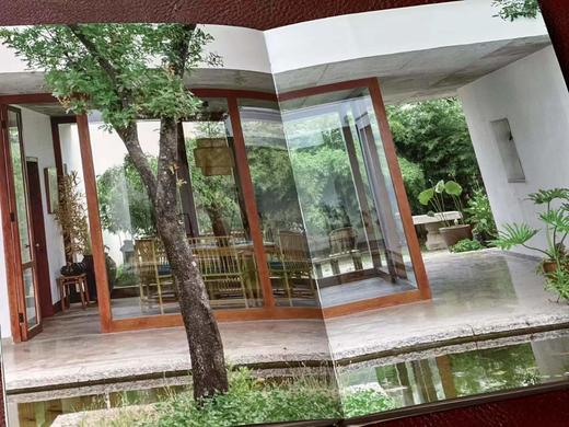 《造一所不抗拒生活的房子》，赵扬著，32开，布面精装，214页，北京联合出版公司2021年3月一版一印。定价98，售价49 商品图13