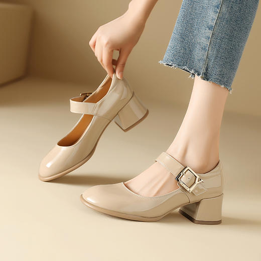 春季新款，小香风牛漆皮圆头中跟单鞋肥脚TZ-124 商品图5