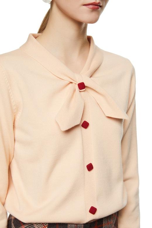 AVA 米色领巾菱形扣毛衫 8848 商品图3