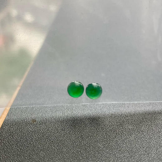 高冰种老坑帝王绿阳绿翡翠蛋面一对 商品图8