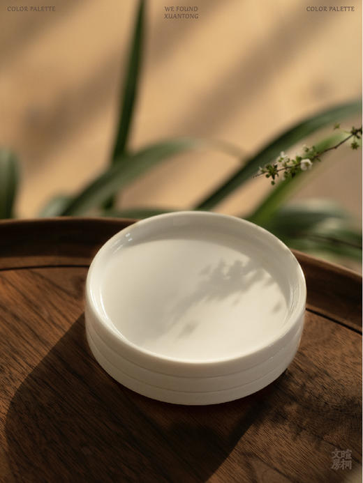 暄桐文房 端白 圆形调色碟 碟子 商品图1