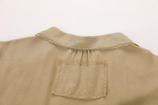 前胸花边泡泡袖衬衫 商品图8