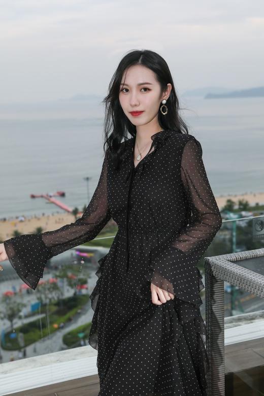 LILY 荷叶边装饰半透明连衣裙 5576 商品图1