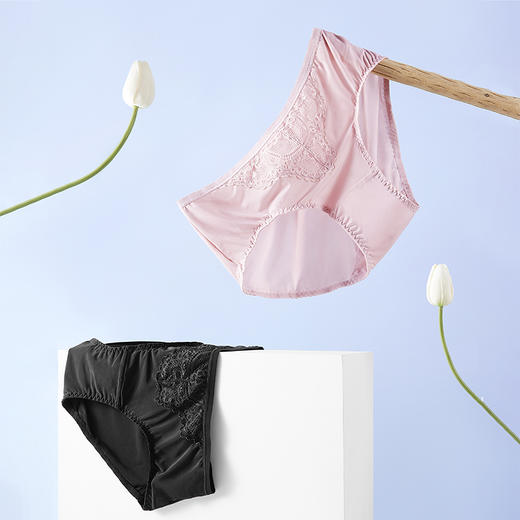 都市丽人薄透丝滑锦泳女士内裤三角裤新年本命年红品低腰三角裤LK33G1 商品图0