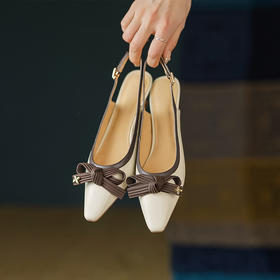 法式复古，舒适真皮撞色蝴蝶结后空凉鞋LCC-C8947