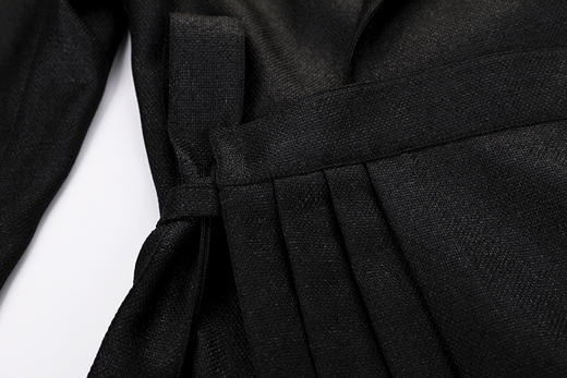 搭片下摆收腰西服 商品图6