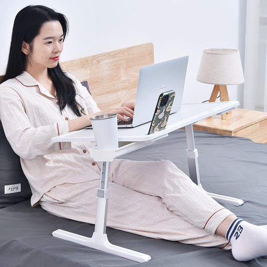 【多档位调节折叠桌】派凡阅读学习书桌多功能电脑桌多档位调节可折叠升降支架懒人书桌 商品图1