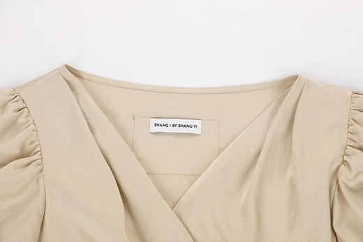 叠搭V领泡肩收腰上衣 商品图3