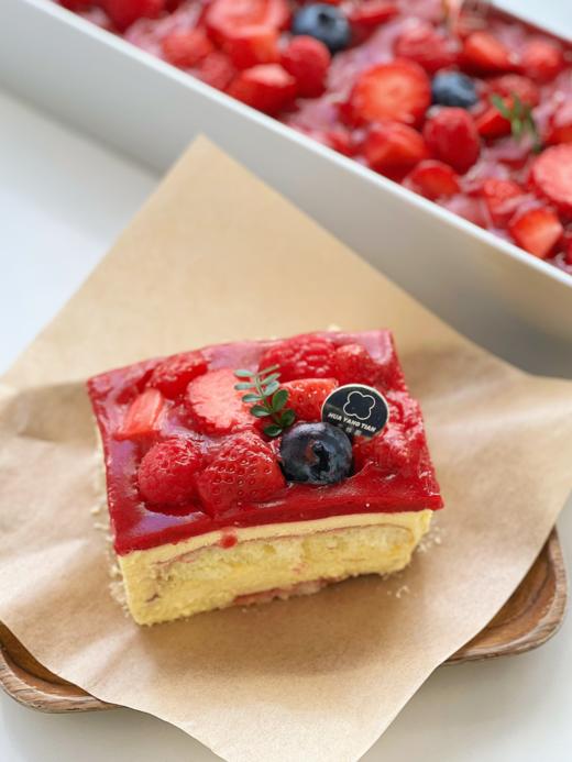 甜品 莓果提拉米苏（无酒精） 商品图0