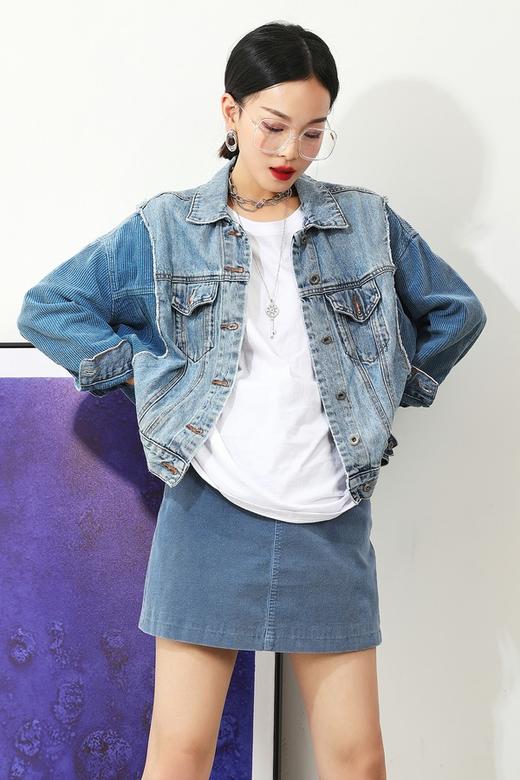 URBAN REVIVO 灯芯绒拼接牛仔外套 5186 商品图0