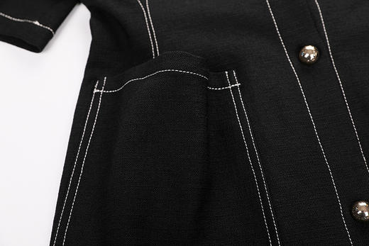 系扣圆领短袖西服 商品图2
