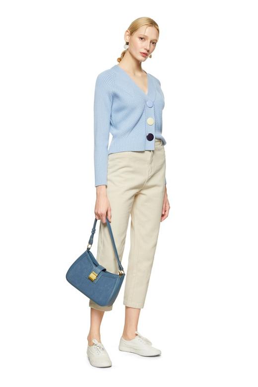 AVA 拼色大纽扣蓝色开衫 8849 商品图1